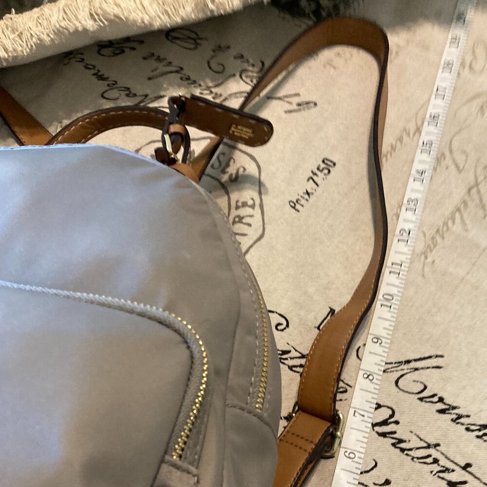 Tommy Hilfiger Beige Nylon Small Backpack with Leather Straps with TH Logo - Picture 9 of 16